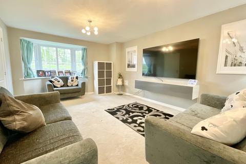 4 bedroom detached house for sale, Hollingworth Close, Yarnfield, ST15