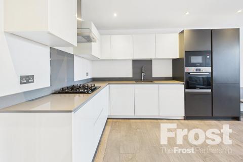 2 bedroom apartment to rent, The Broadway, Farnham Common, Slough, Buckinghamshire, SL2