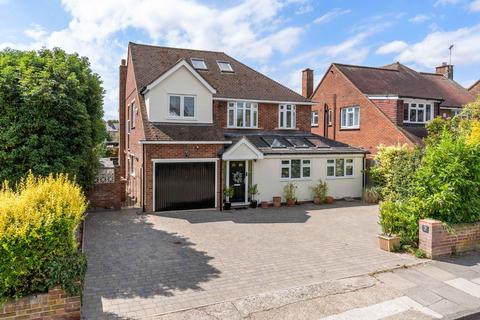 Westfield Avenue, Chelmsford CM1
