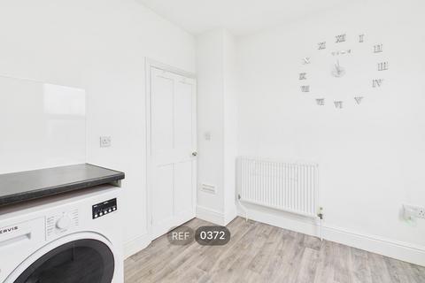1 bedroom flat to rent, Duesbery Street, HU5