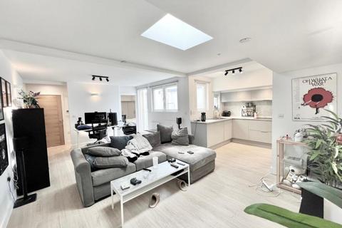 undefined, Chippenham Road, London, W9