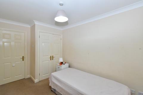 2 bedroom flat to rent, Sheepcote Road, HA1