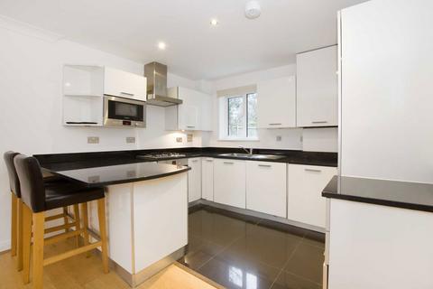 undefined, Hillcrest Road, London W5