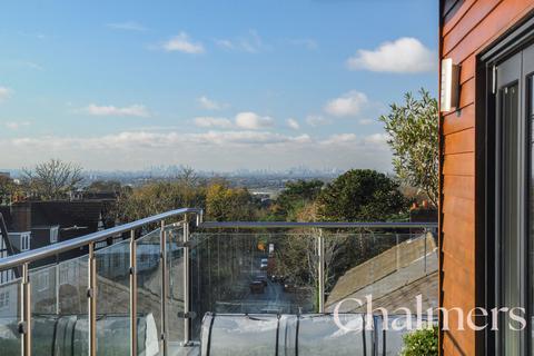 2 bedroom apartment for sale, High Street, Brentwood CM14