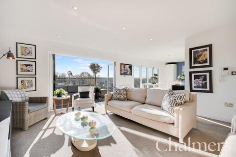 2 bedroom apartment for sale, High Street, Brentwood CM14