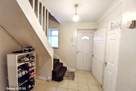 undefined, Viola Avenue, Ashford, TW19