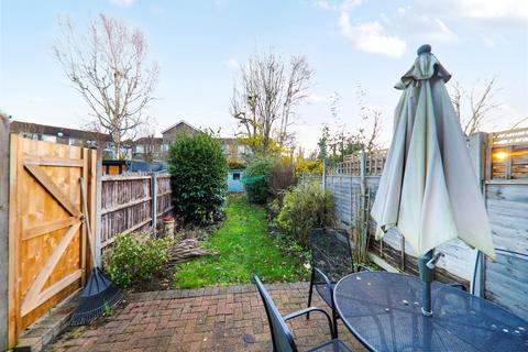 undefined, Ebury Road, Rickmansworth WD3