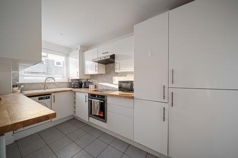 undefined, Gravesend, Kent DA11