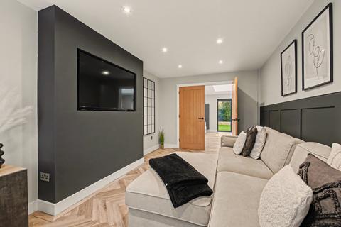 3 bedroom detached house for sale, Richmond Drive, Skegness PE25