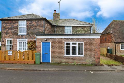 3 bedroom apartment for sale, The Street, Ashford, TN26 3