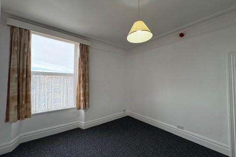 1 bedroom flat to rent, Graham Road, Weston-super-Mare, North Somerset