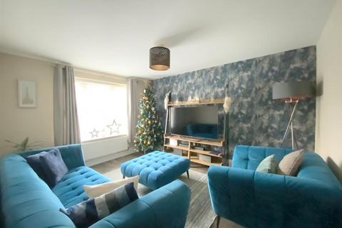 4 bedroom detached house for sale, Bevers Way, Holton-Le-Clay, Grimsby
