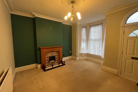 2 bedroom semi-detached house to rent, Elm Avenue, Long Eaton, Nottingham, NG10