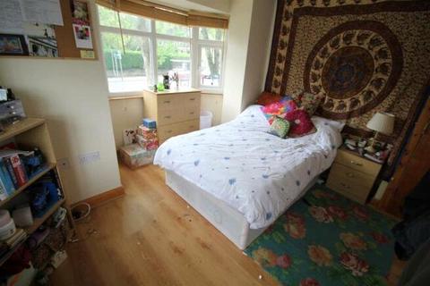 undefined, Shaw Lane, Leeds, LS6