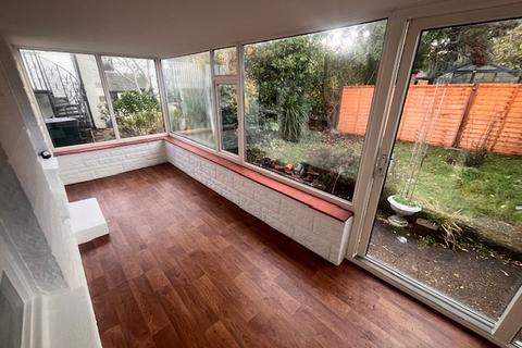 1 bedroom bungalow to rent, Gate Lane, Freshwater, Isle Of Wight, PO40