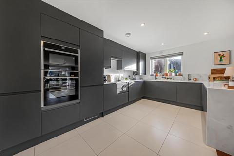 undefined, Beechcroft Avenue, London, NW11