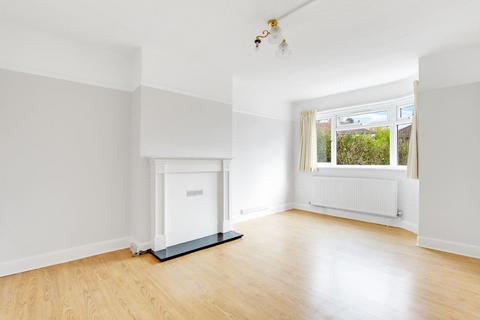 2 bedroom flat for sale, Meadowview Road, Catford