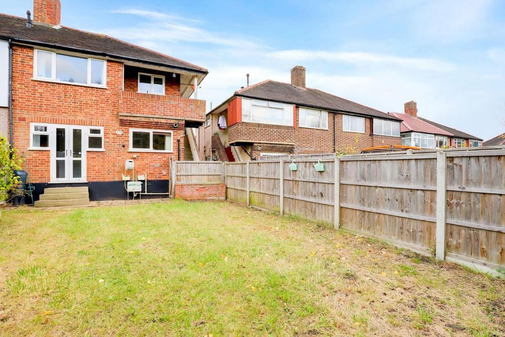 03-5690 JHProp World - 82 Meadowview Road - 25-mediu