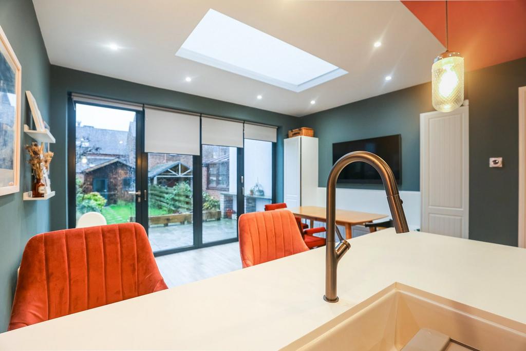 Dining Kitchen