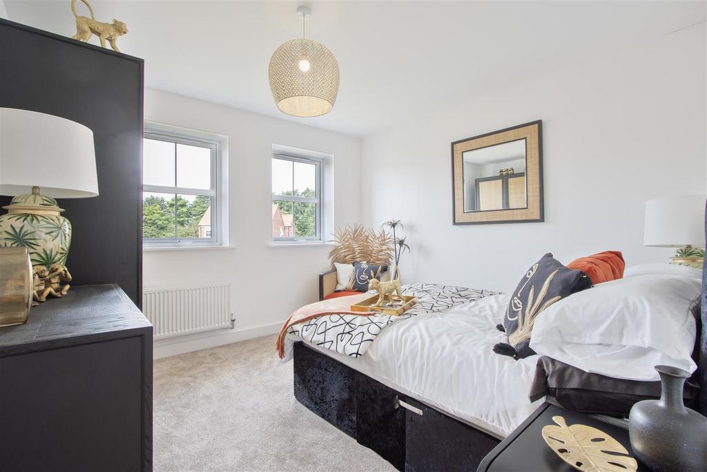 Master Bedroom .jpg