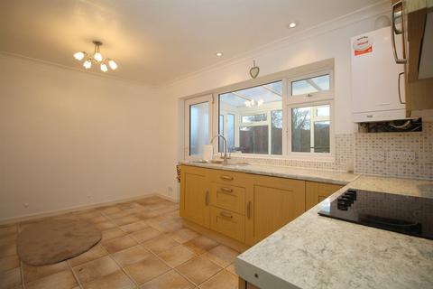 2 bedroom terraced house to rent, St. Bernards Close, Shepshed, LE12