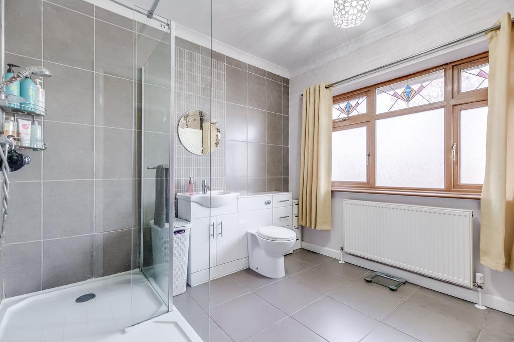Ensuite
