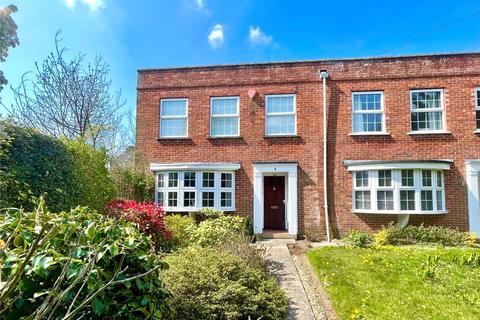 3 bedroom end of terrace house for sale, Paddock Gardens, Lymington, SO41