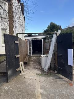 Industrial unit to rent, Storage 2 Ashlake Road London SW16 2BB