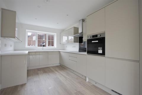 4 bedroom detached house for sale, Hawthorne Meadows, Chesterfield Rd, Barlborough