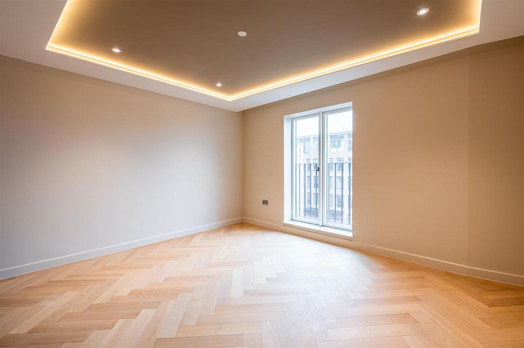 Living/dining area