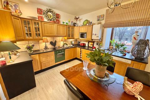 undefined, Flat 0/1 2 Viewpark, Beith