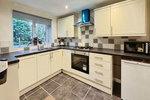 2 bedroom cottage for sale, Church Street, Oakworth, Keighley, BD22 7PF