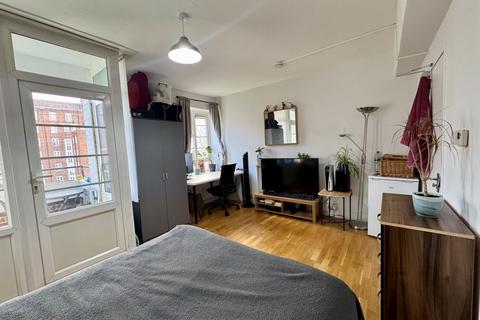 5 bedroom flat to rent, Candida Court, Clarence Way, London, NW1