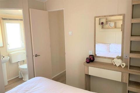 undefined, Whitecliff Bay Holiday Park