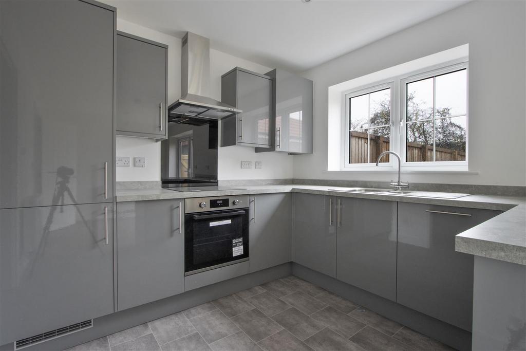 Kitchen .jpg