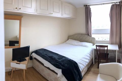 3 bedroom flat share to rent, Harrowby Street, London W1H