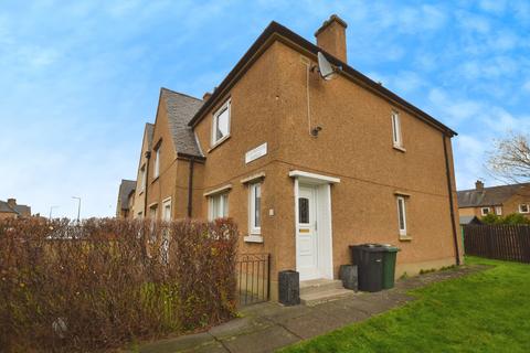 3 bedroom flat to rent, Broomhouse Avenue, Broomhouse, Edinburgh, EH11