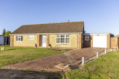 3 bedroom detached bungalow for sale, Towell Close, Boston