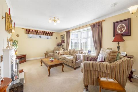 3 bedroom detached bungalow for sale, Towell Close, Boston