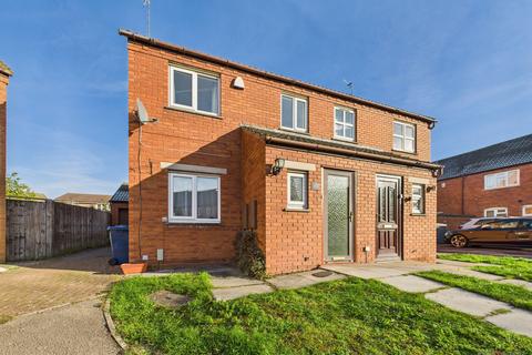 3 bedroom house to rent - Japonica Close, Gloucester GL3