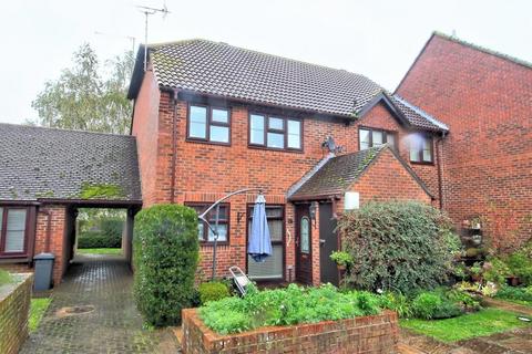 Binfields Close, Chineham, Basingstoke, RG24
