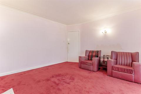 2 bedroom detached bungalow for sale, The Birches, Bramhope