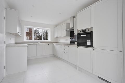 4 bedroom detached house for sale, Hawthorne Meadows, Chesterfield Rd, Barlborough