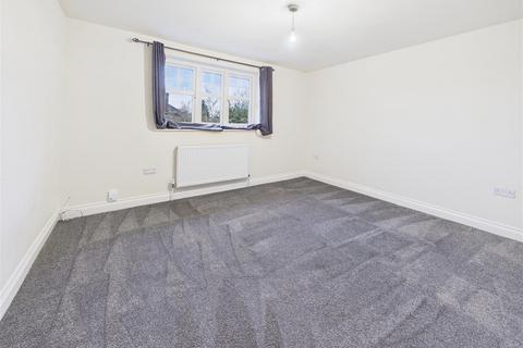 1 bedroom flat for sale, Hersham Road, Walton on Thames