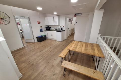Office to rent, 140 Cowley Rd Cambridge CB4 0DL