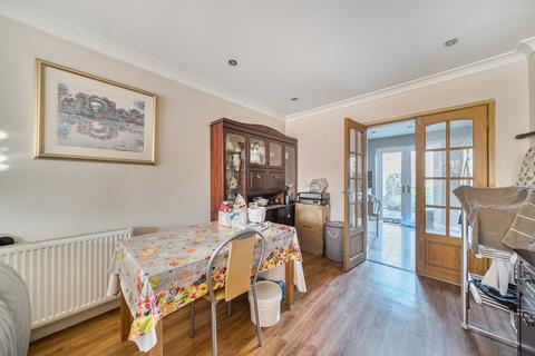 4 bedroom semi-detached house for sale, Welbeck Road, Harrow