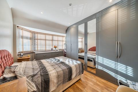 4 bedroom semi-detached house for sale, Welbeck Road, Harrow