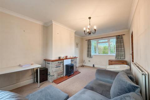 3 bedroom end of terrace house to rent, Renfrew Street, Derby DE21