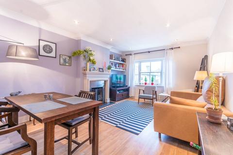 2 bedroom flat to rent, Clifton Hill, St John's Wood, London, NW8