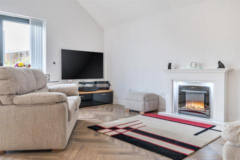 3 bedroom bungalow for sale, Parkham